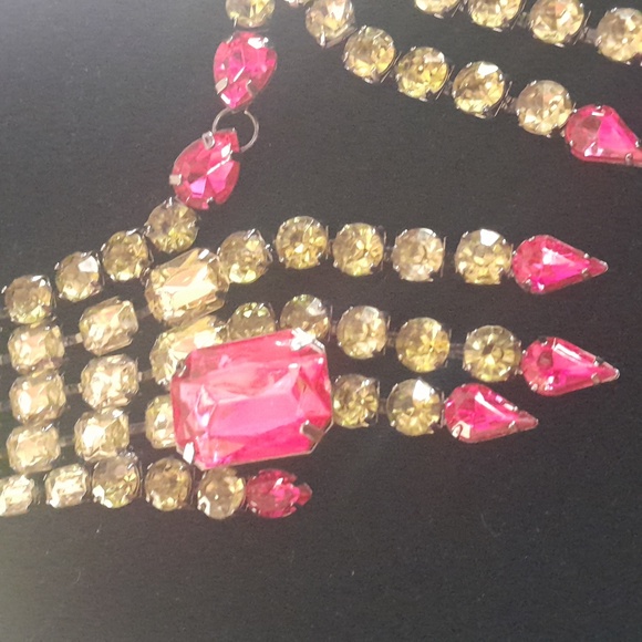 Betsey Johnson Tik Tok Viral Rich Witch Hands Necklace And Earring Set NWT - Picture 4 of 6